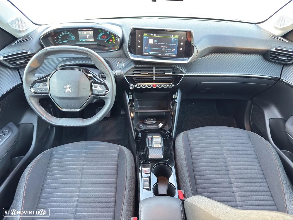 Peugeot e-208 - 9