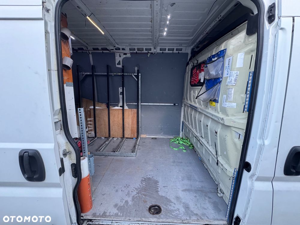 Peugeot BOXER - 28