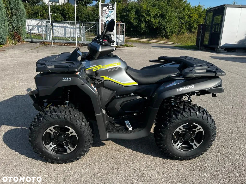 CFMoto CForce - 3