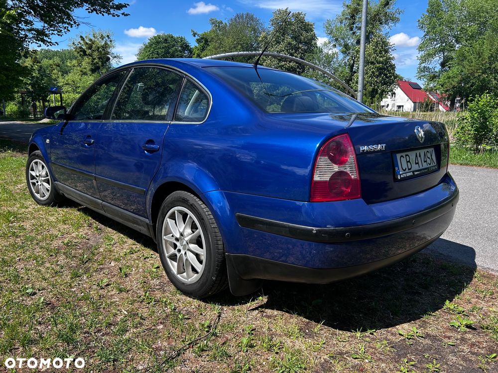 Volkswagen Passat 1.8T Comfortline - 1