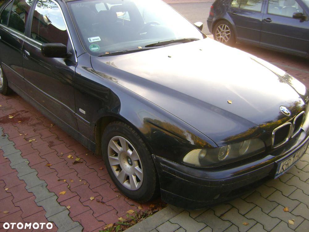 BMW Seria 5 520i - 2
