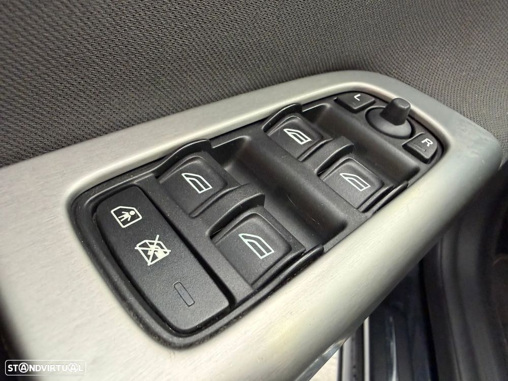 Volvo V50 1.6 D R-Design - 17