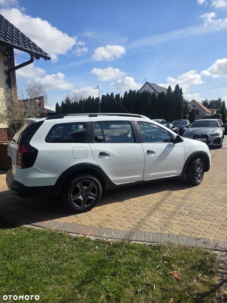 Dacia Logan TCe 90 (S&S) Comfort - 11