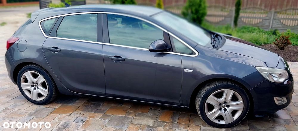Opel Astra 1.4 Turbo - 21