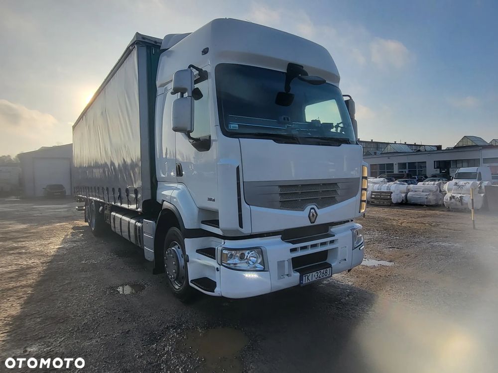 Renault Premium - 1
