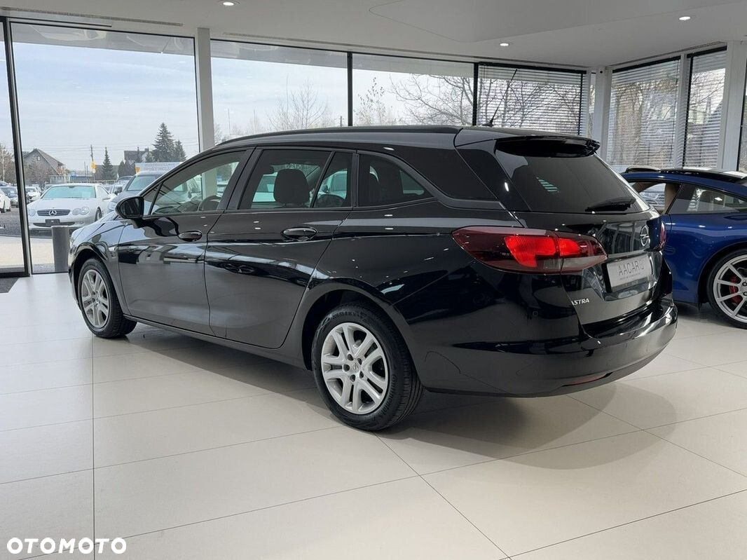 Opel Astra - 3