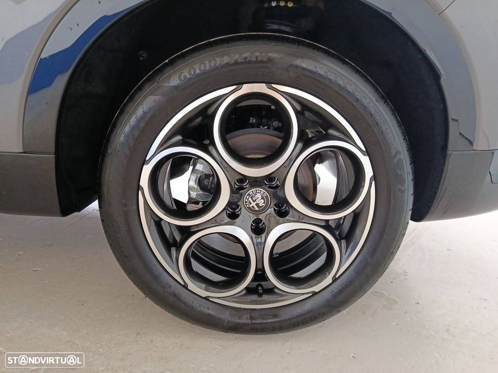 Alfa Romeo Tonale 1.5 Hybrid Sprint - 11