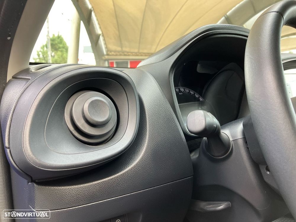 Toyota Aygo X 1.0 Play - 28