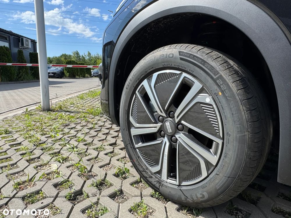 Geely Starray EM-i 1.5 PHEV Pro DHT - 7