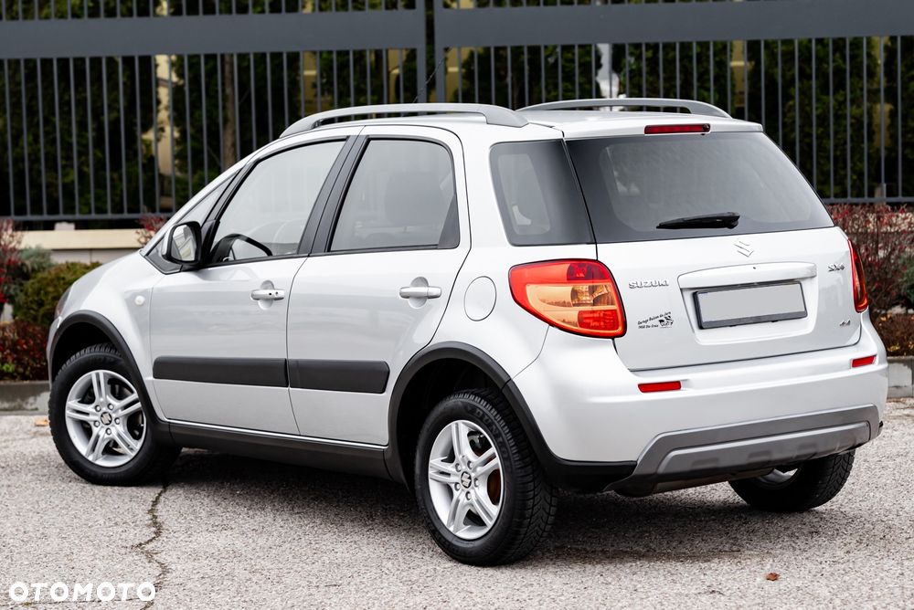 Suzuki SX4 1.6 VVT 4x4 Comfort - 10