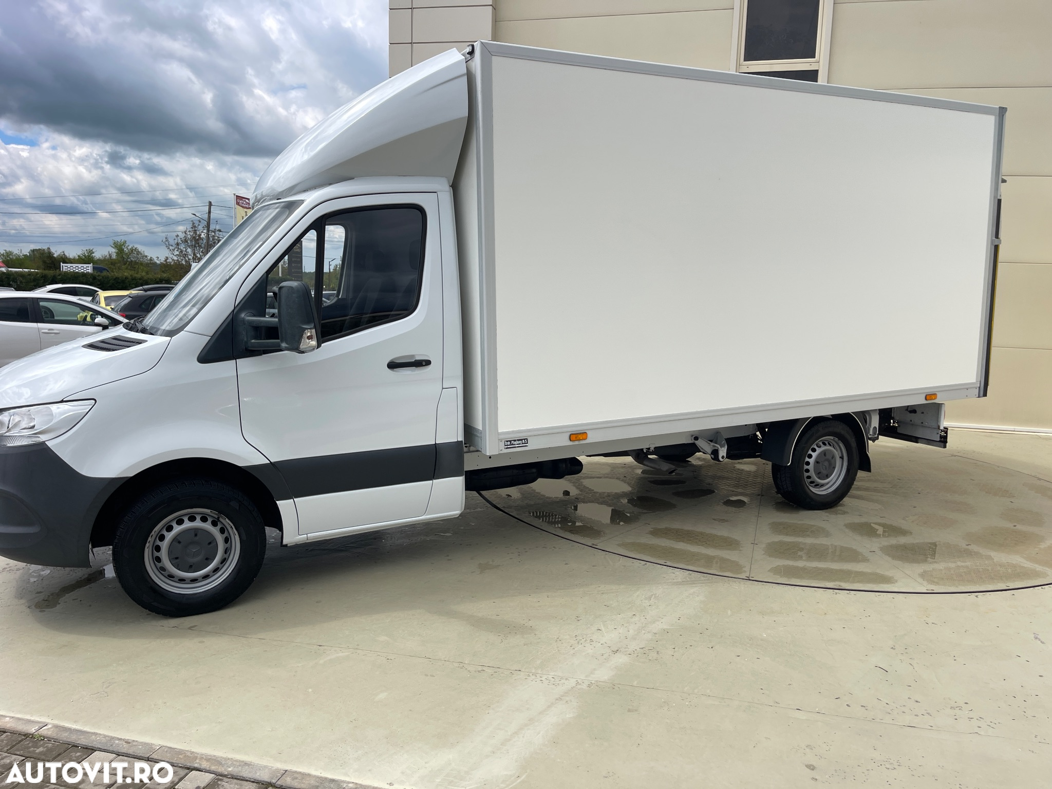 Mercedes-Benz Sprinter 319 3.0CDI V6  KOFFER  LIFT  AUTOMAT - 10