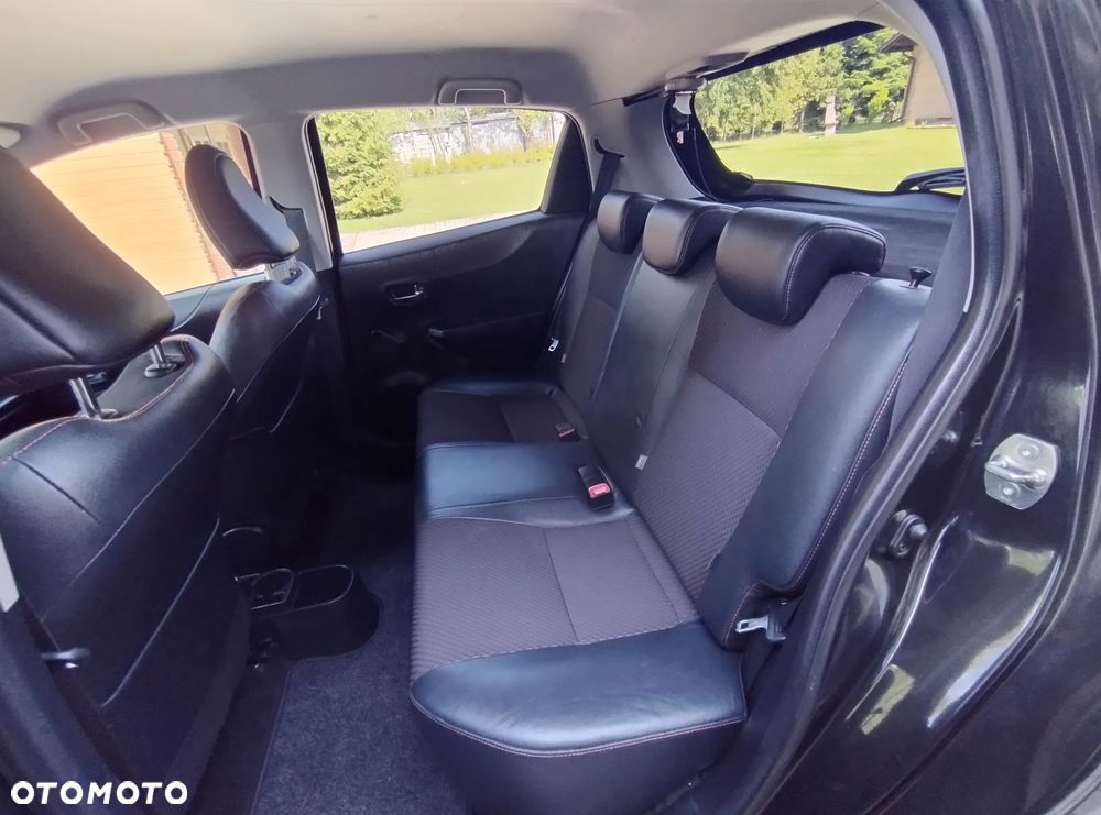 Toyota Yaris 1.33 VVT-i Comfort - 25