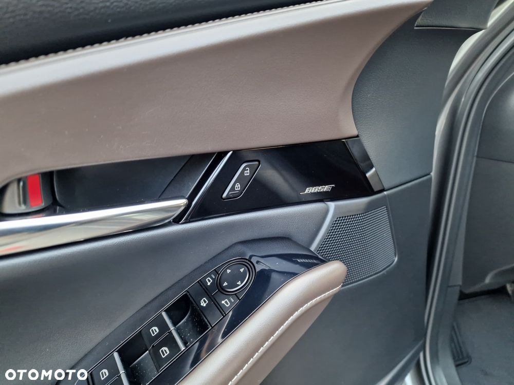 Mazda CX-30 SKYACTIV-X 2.0 M-Hybrid - 19