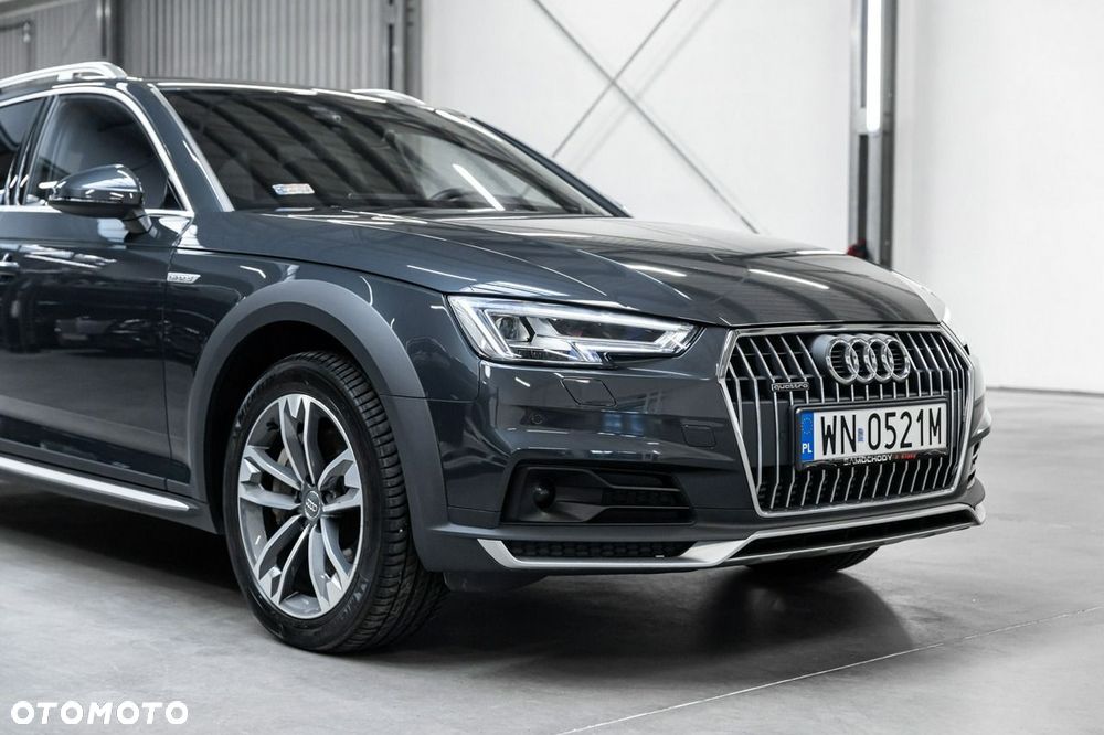 Audi A4 Allroad - 12