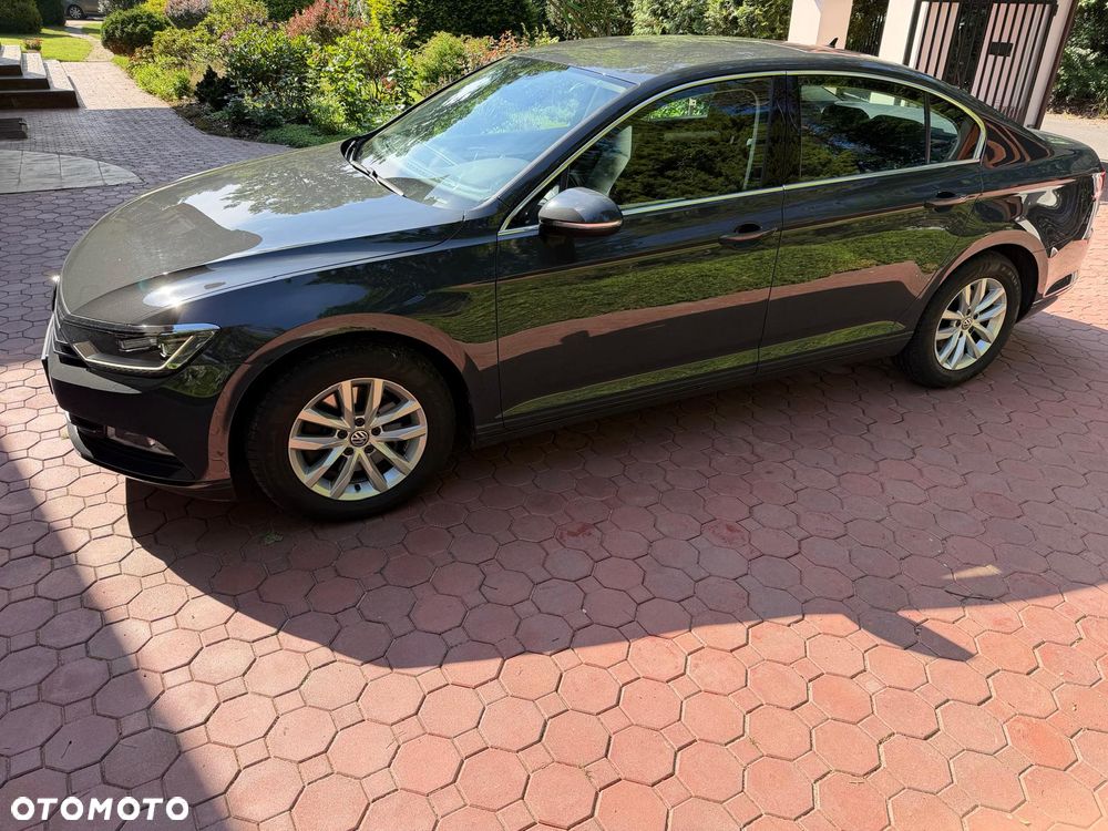 Volkswagen Passat 2.0 TDI SCR Comfortline - 5