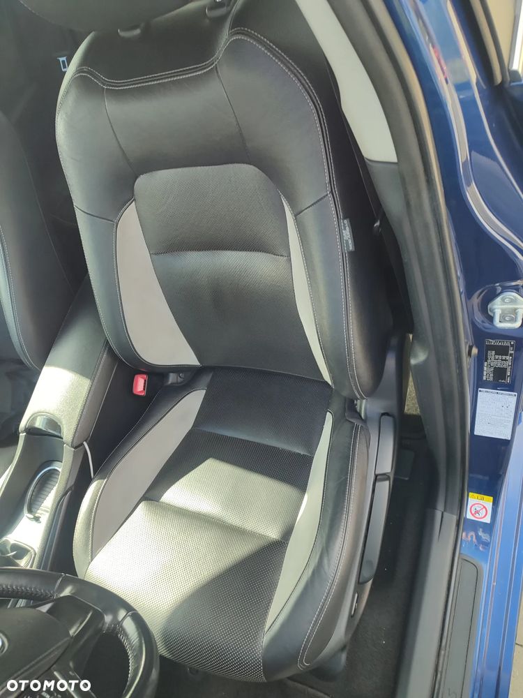 Toyota Avensis 2.0 D-4D Prestige - 15