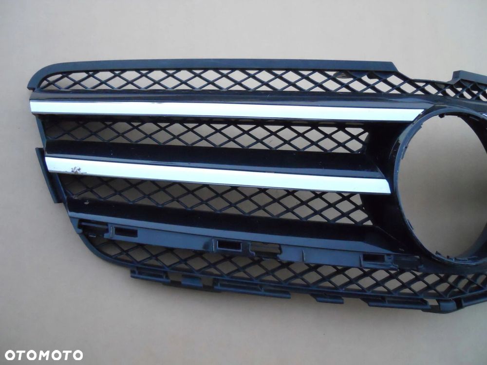 ATRAPA GRILL MERCEDES R-KLASA W251 LIFT ORYGINAŁ - 2