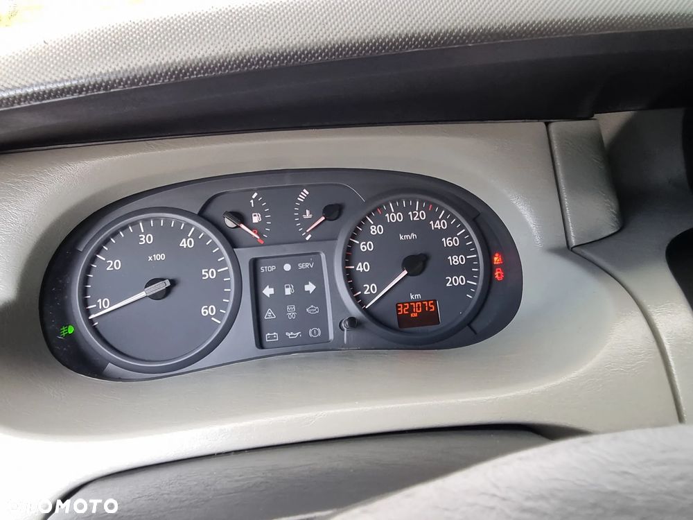 Renault Trafic Passenger - 10