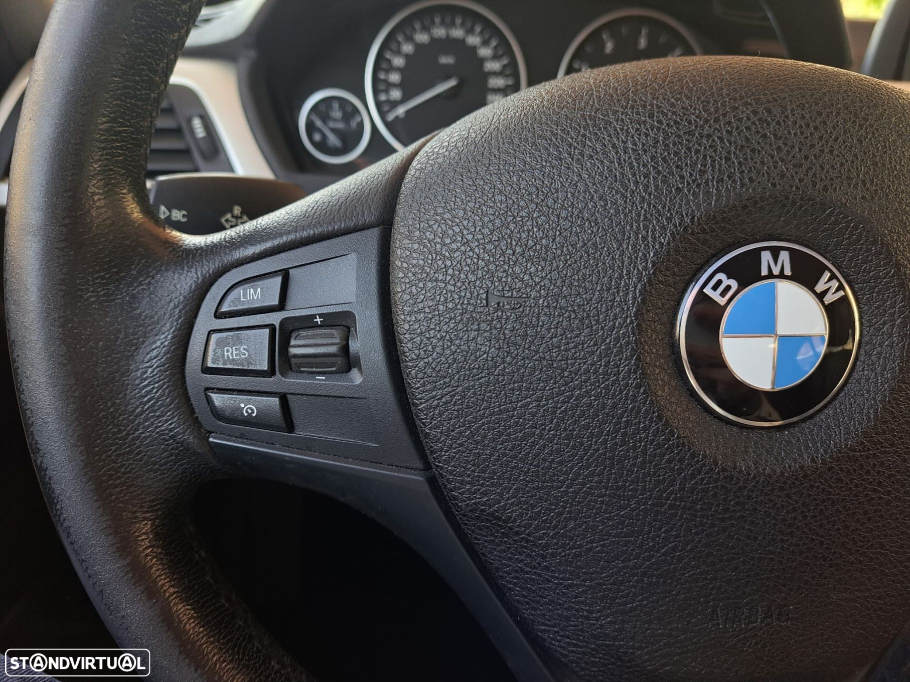 BMW 320 d Efficient Dynamic Edition Aut. Luxury Line - 19