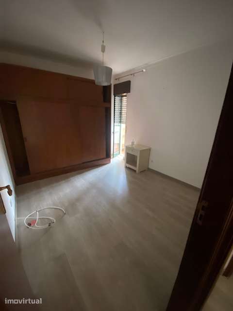 T3 - 2.º Andar - Vila Verde - Alhos Vedros. - Grande imagem: 4/7