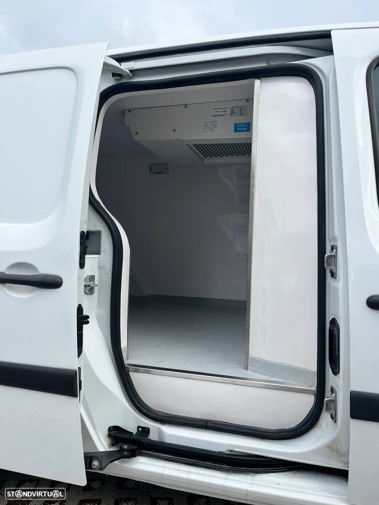 Renault KANGOO MAXI COM FRIO - 10