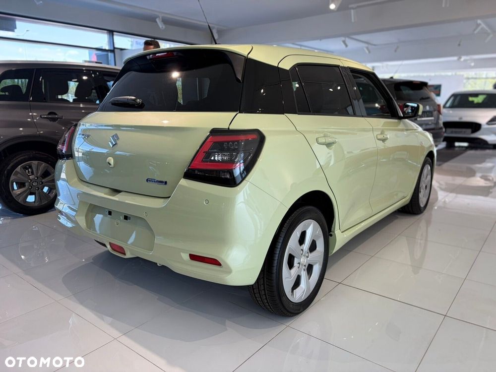 Suzuki Swift - 3