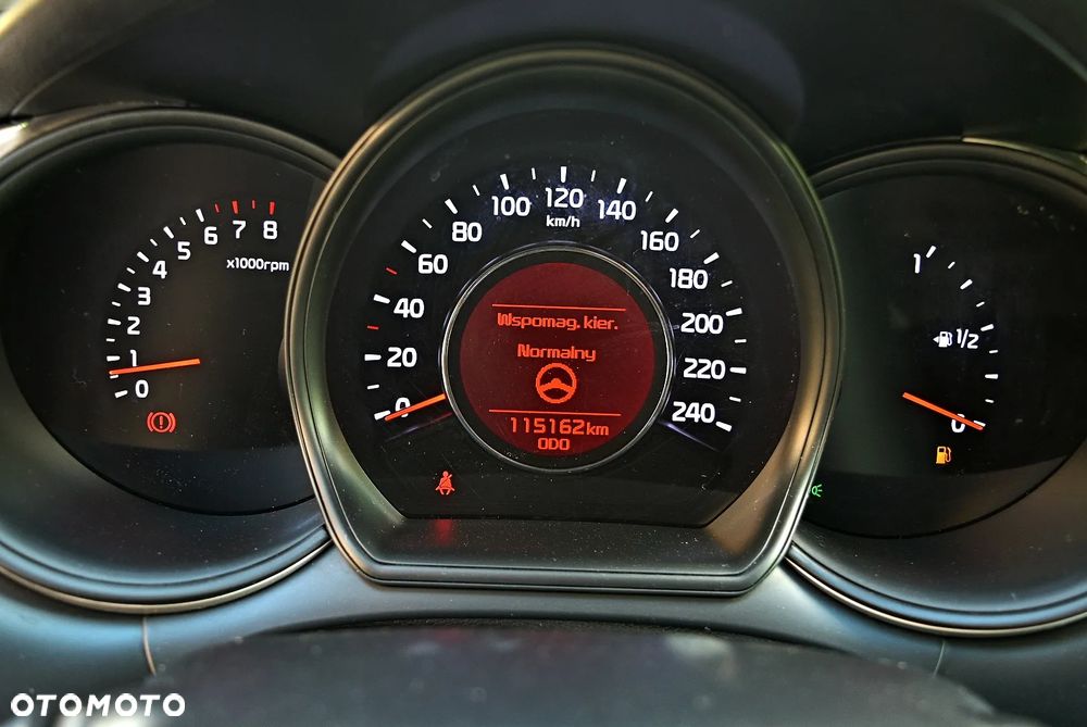 Kia Ceed 1.4 CVVT Dream Team Edition - 22