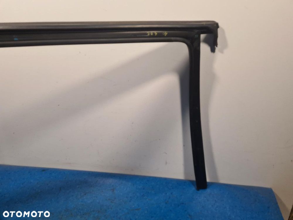 VOLKSWAGEN PASSAT B8 KOMBI USZCZELKA DRZWI LEWY TYŁ 3G9839431 LI7F - 6
