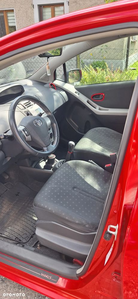 Toyota Yaris 1.0 VVT-i Style
