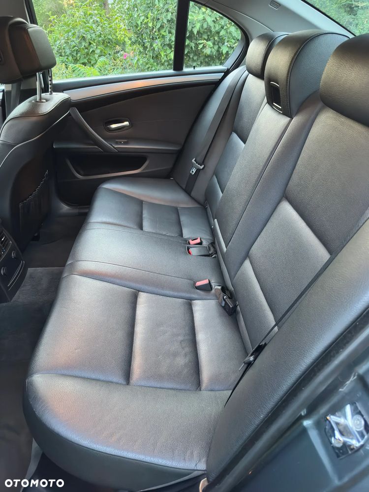 BMW Seria 5 - 11