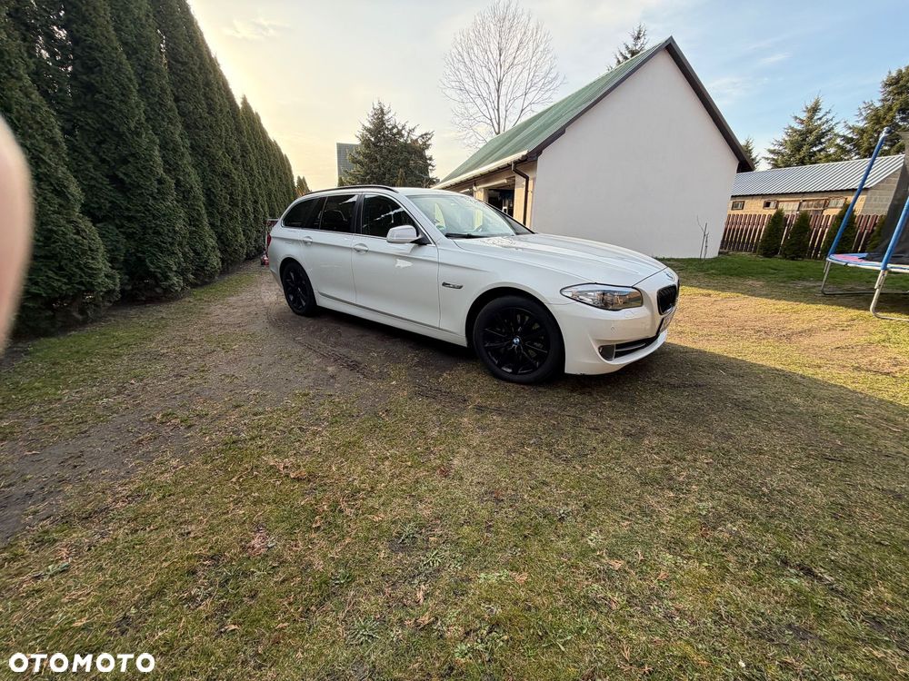 BMW Seria 5 530d xDrive Luxury Line - 10