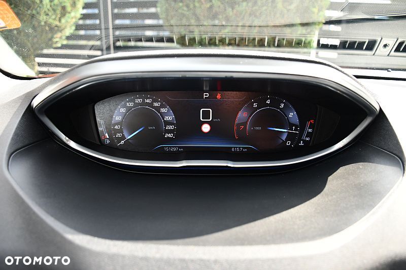 Peugeot 3008 1.6 THP Allure S&S EAT6 - 20