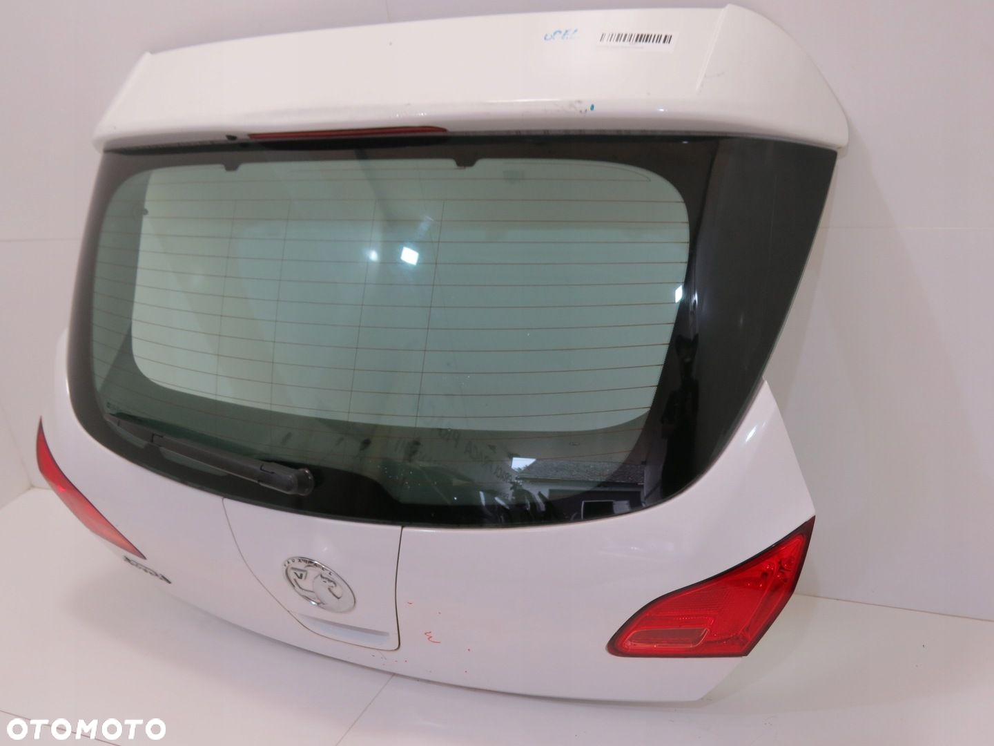 KLAPA BAGAŻNIKA TYŁ OPEL ASTRA J 09-12R - 3