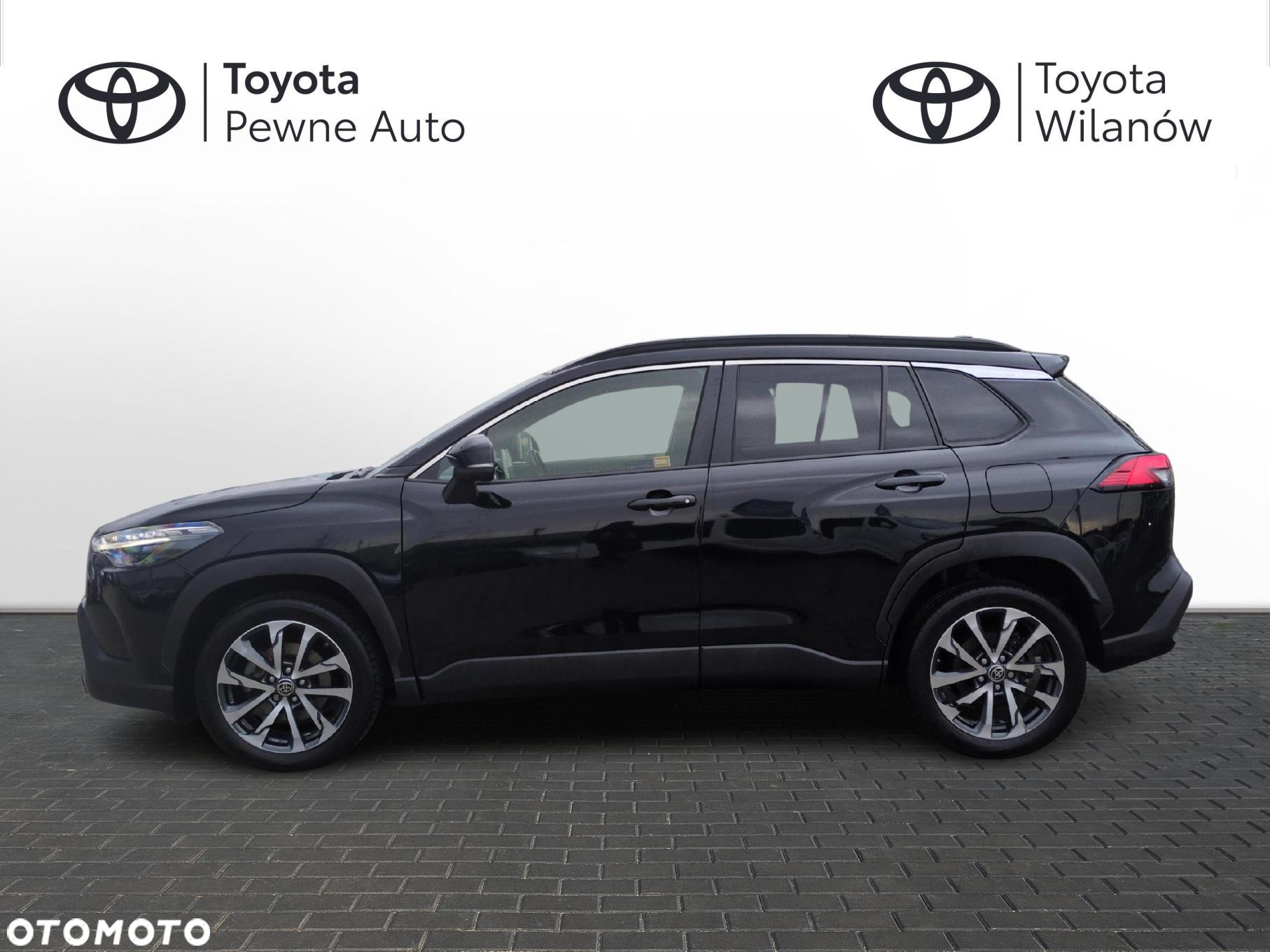 Toyota Corolla Cross 2.0 Hybrid Style AWD - 2