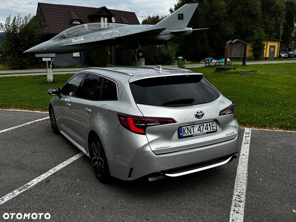 Toyota Corolla 2.0 Hybrid Executive - 4