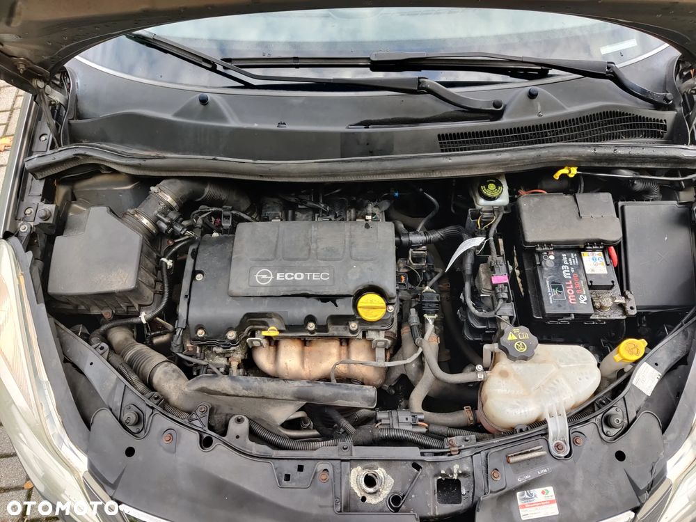 Opel Corsa 1.4 16V 150 Jahre - 30