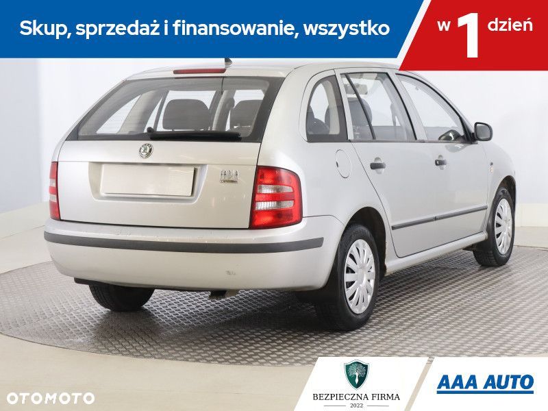 Skoda Fabia - 7