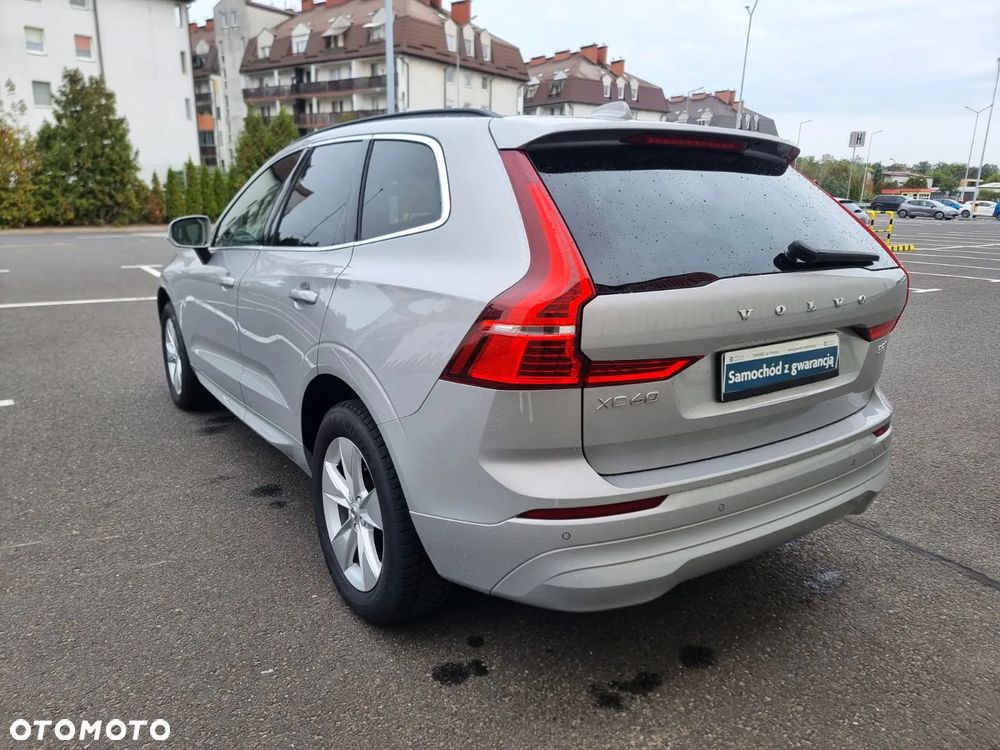 Volvo XC 60 D5 SCR AWD Momentum - 4