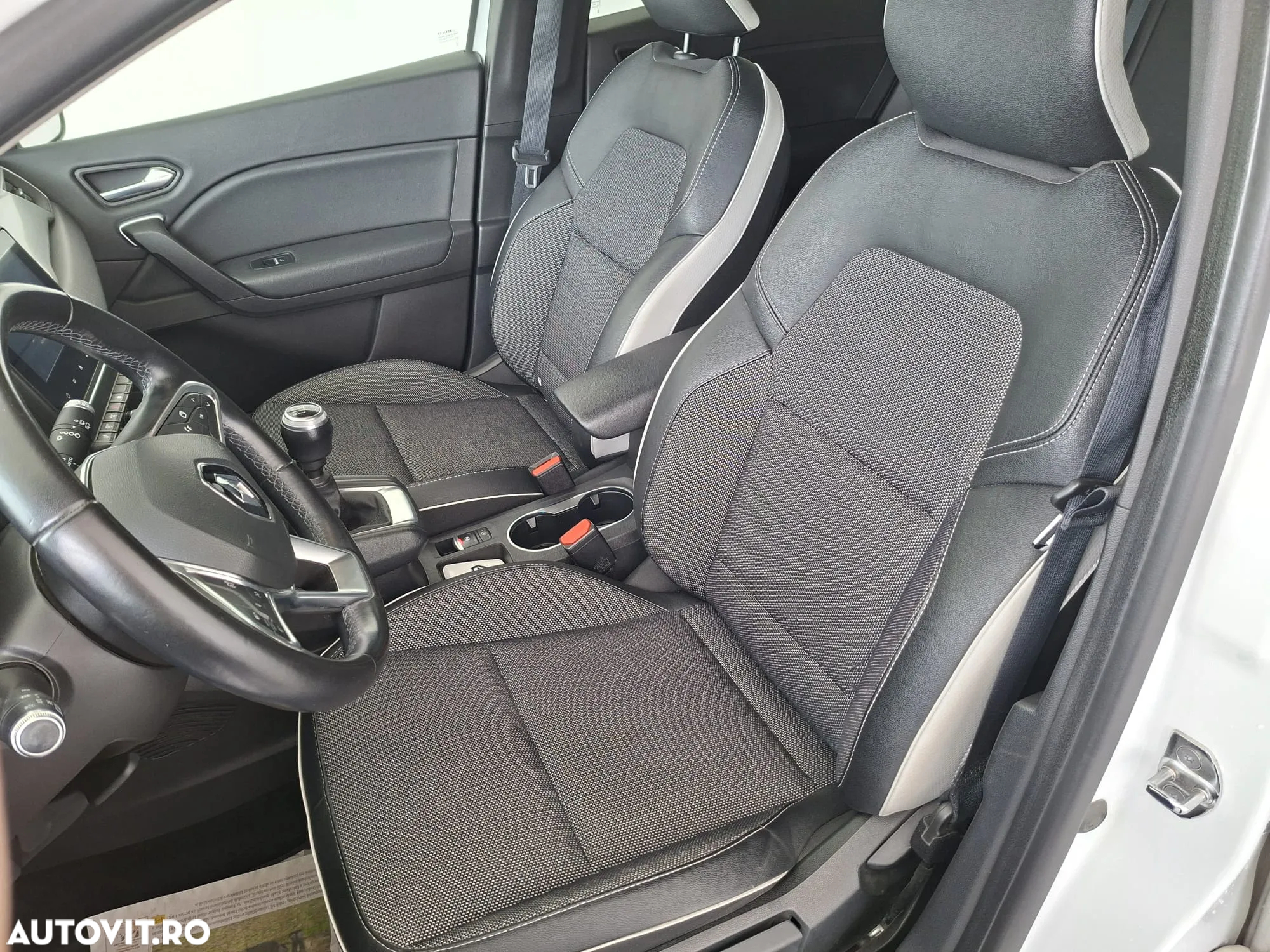 Renault Captur - 6