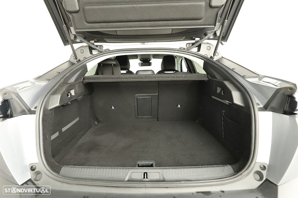 Peugeot 408 1.6 Hybrid Allure e-EAT8 - 22