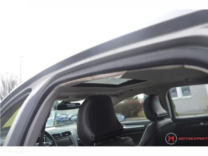 Ford Fusion - 25