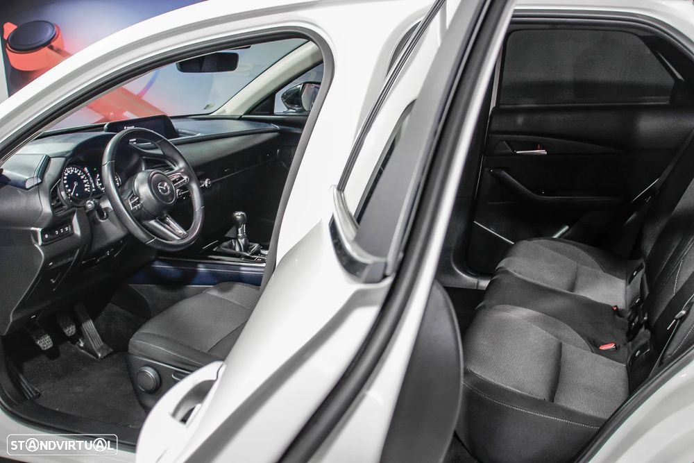 Mazda CX-30 1.8 Sky-D Evolve i-Active - 12