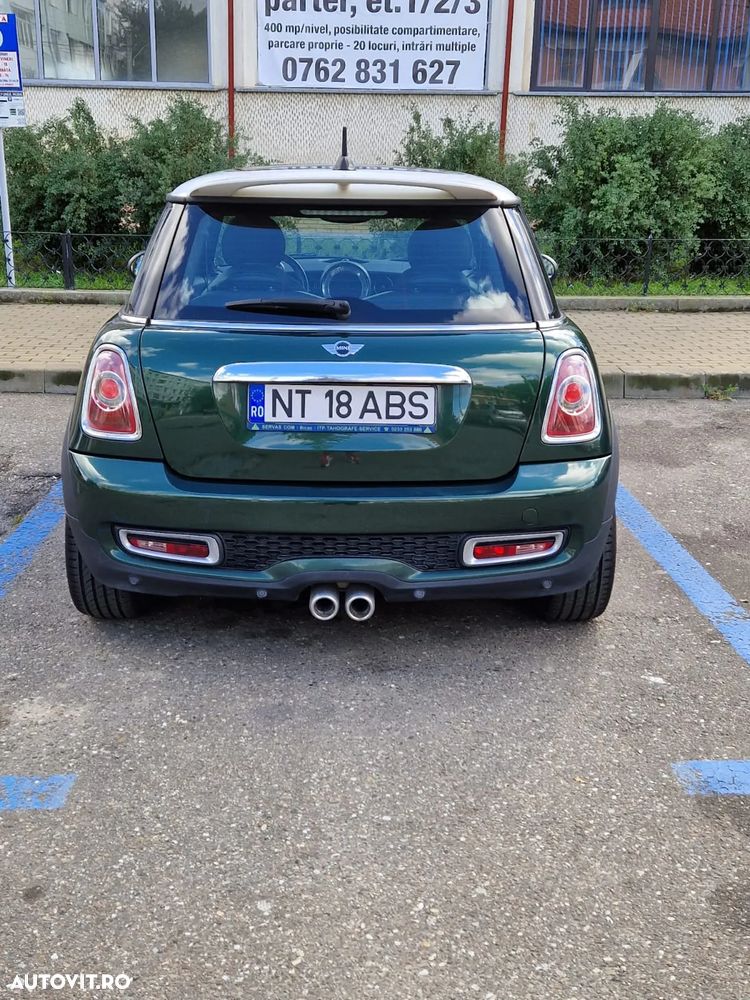 Mini Cooper SD AT Coupe - 3