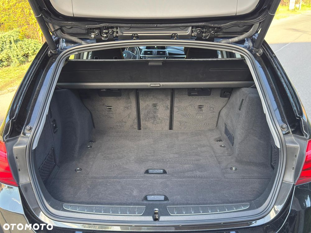 BMW Seria 3 320i GPF xDrive Sport Line Shadow - 15