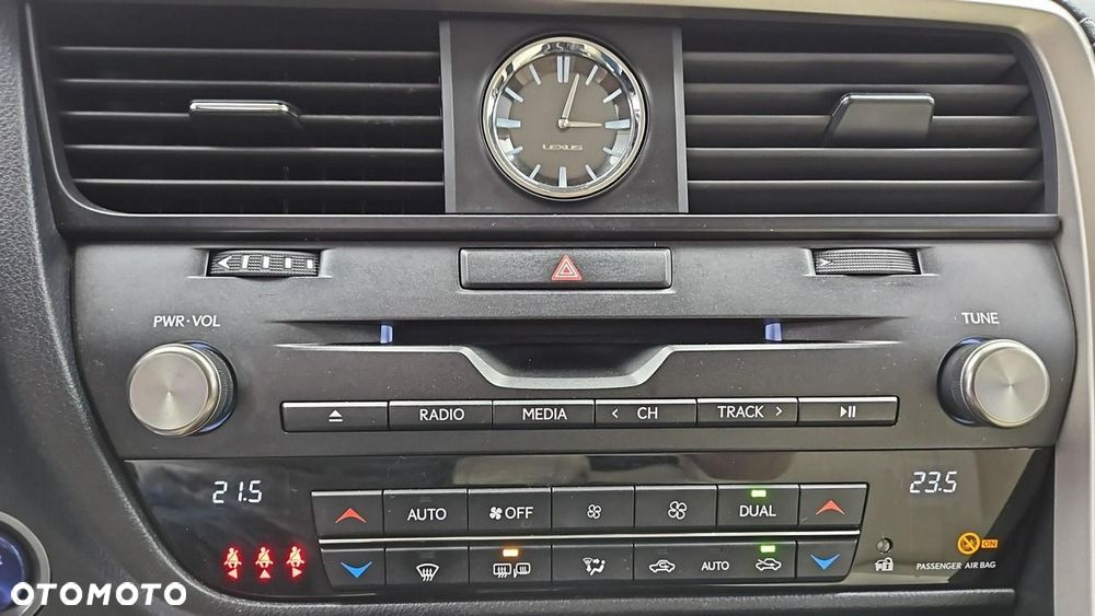 Lexus RX - 20