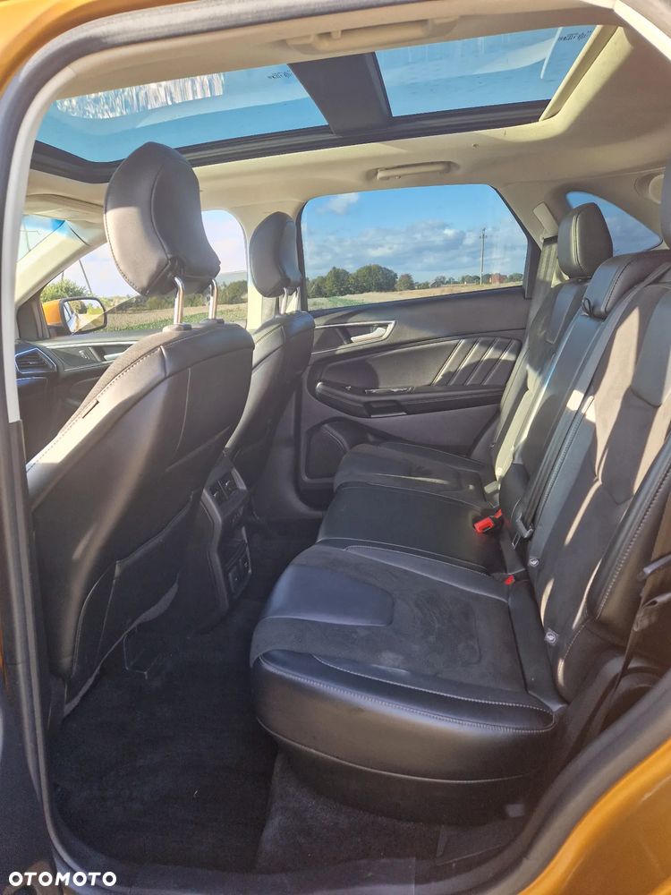 Ford Edge - 12