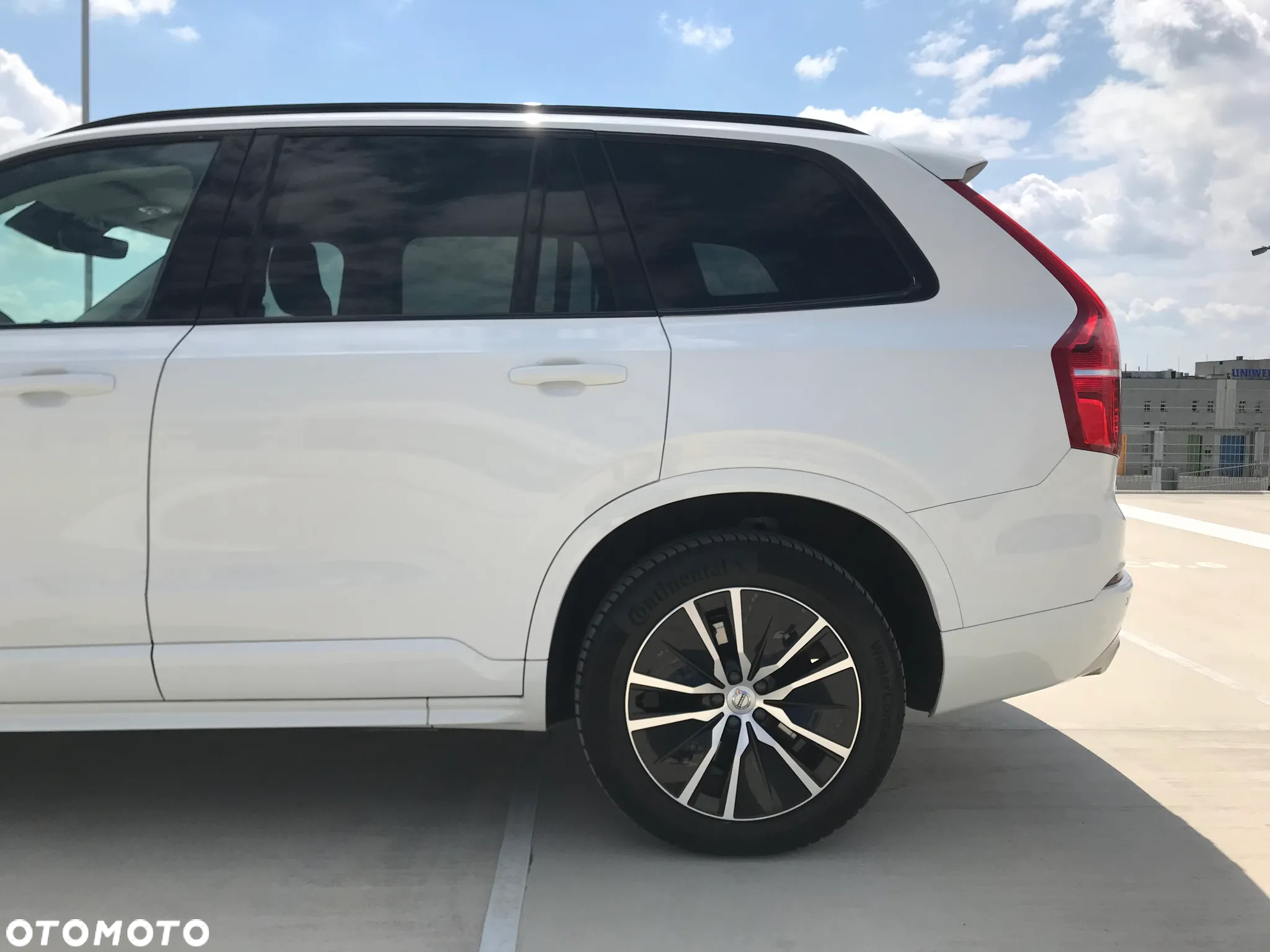 Volvo XC 90 T8 AWD Plug-In Hybrid R-Design 7os - 13