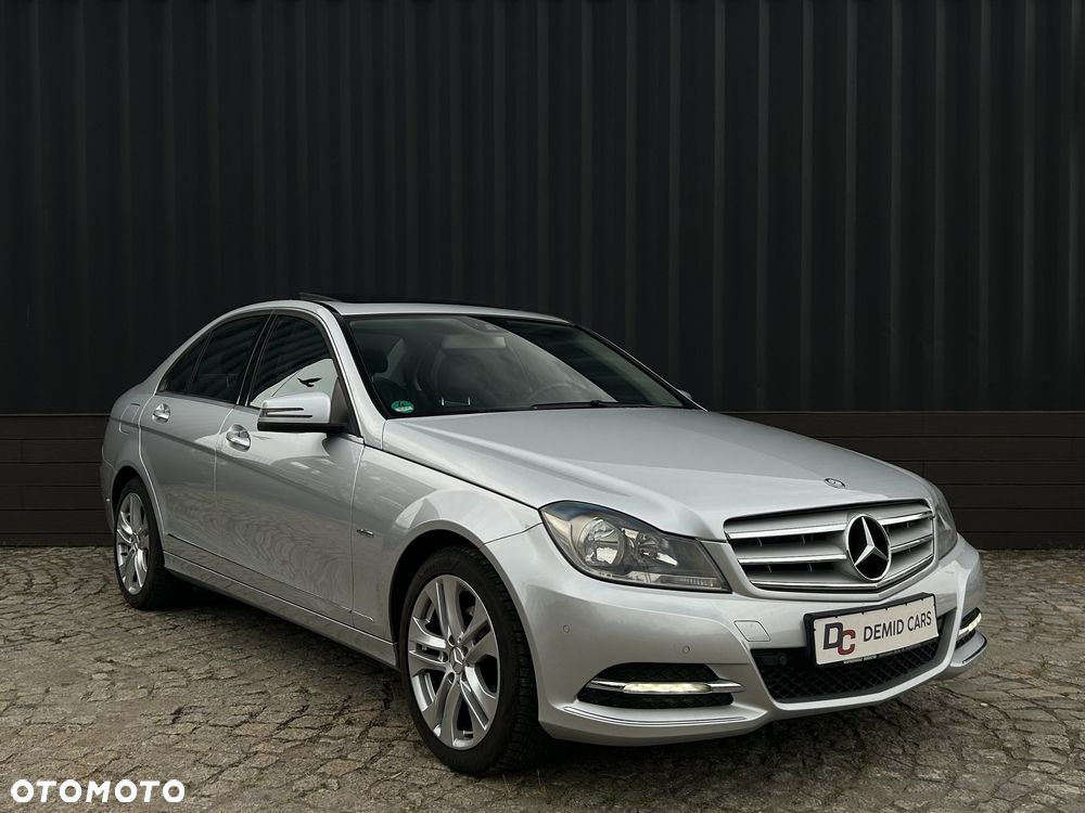 Mercedes-Benz Klasa C 180 BlueEFFICIENCY 7G-TRONIC Avantgarde - 7