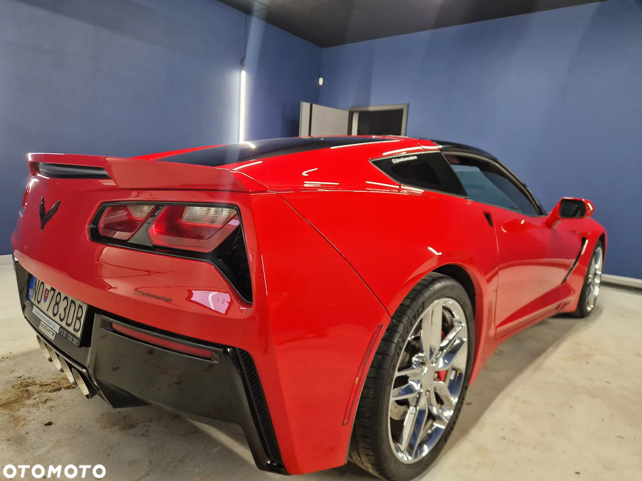 Chevrolet Corvette - 15