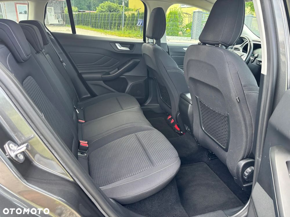Ford Focus 1.5 EcoBlue Start-Stopp-System ST-LINE X - 9